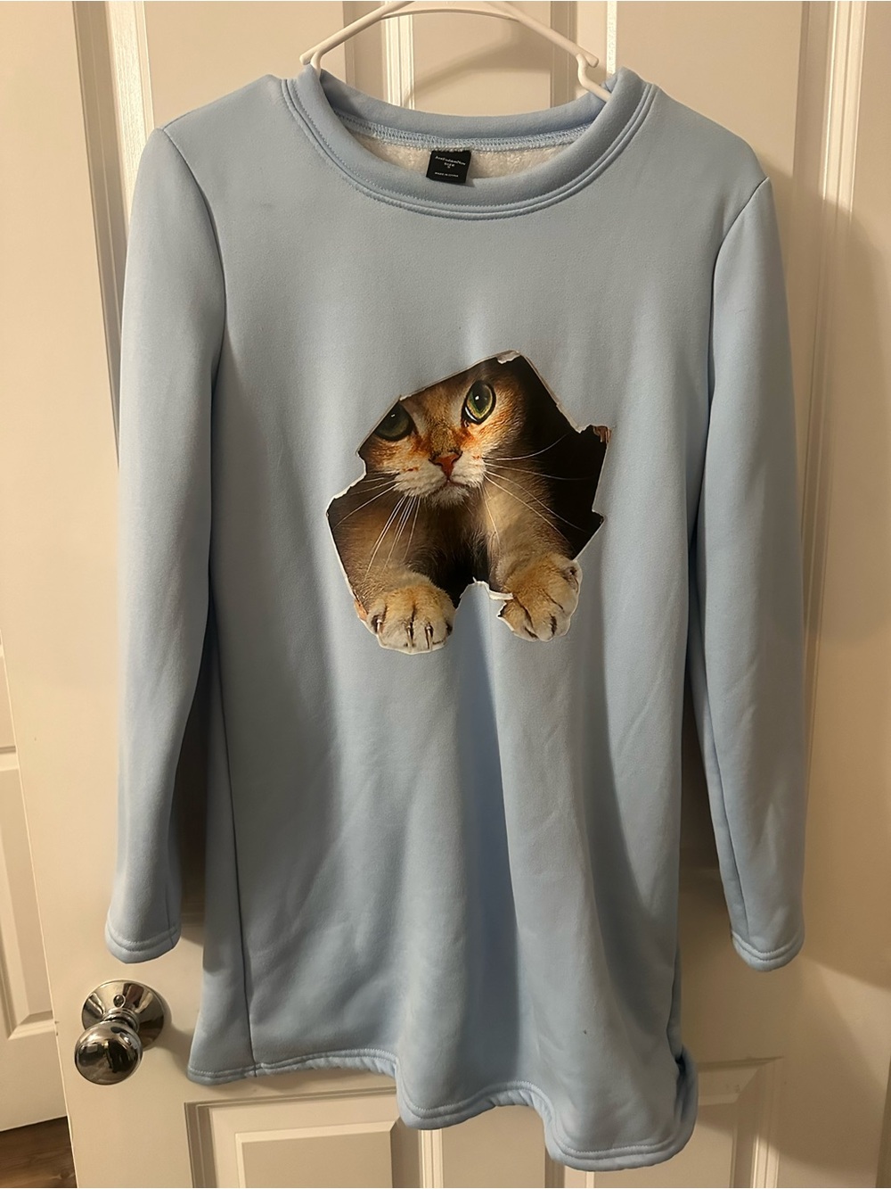 Soft Light Blue Cat Print Pet-Themed Sweater